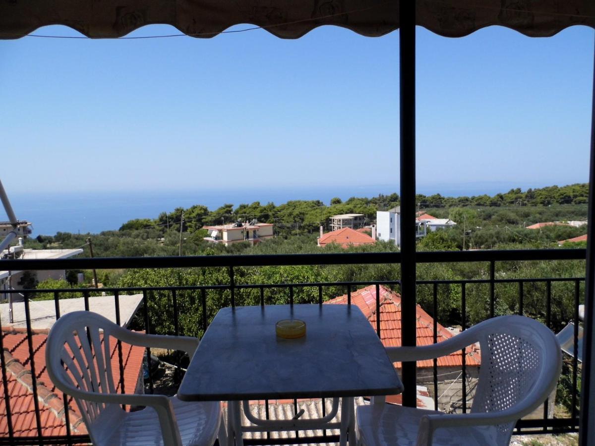 Villa Nefeli Loutsa  Bagian luar foto