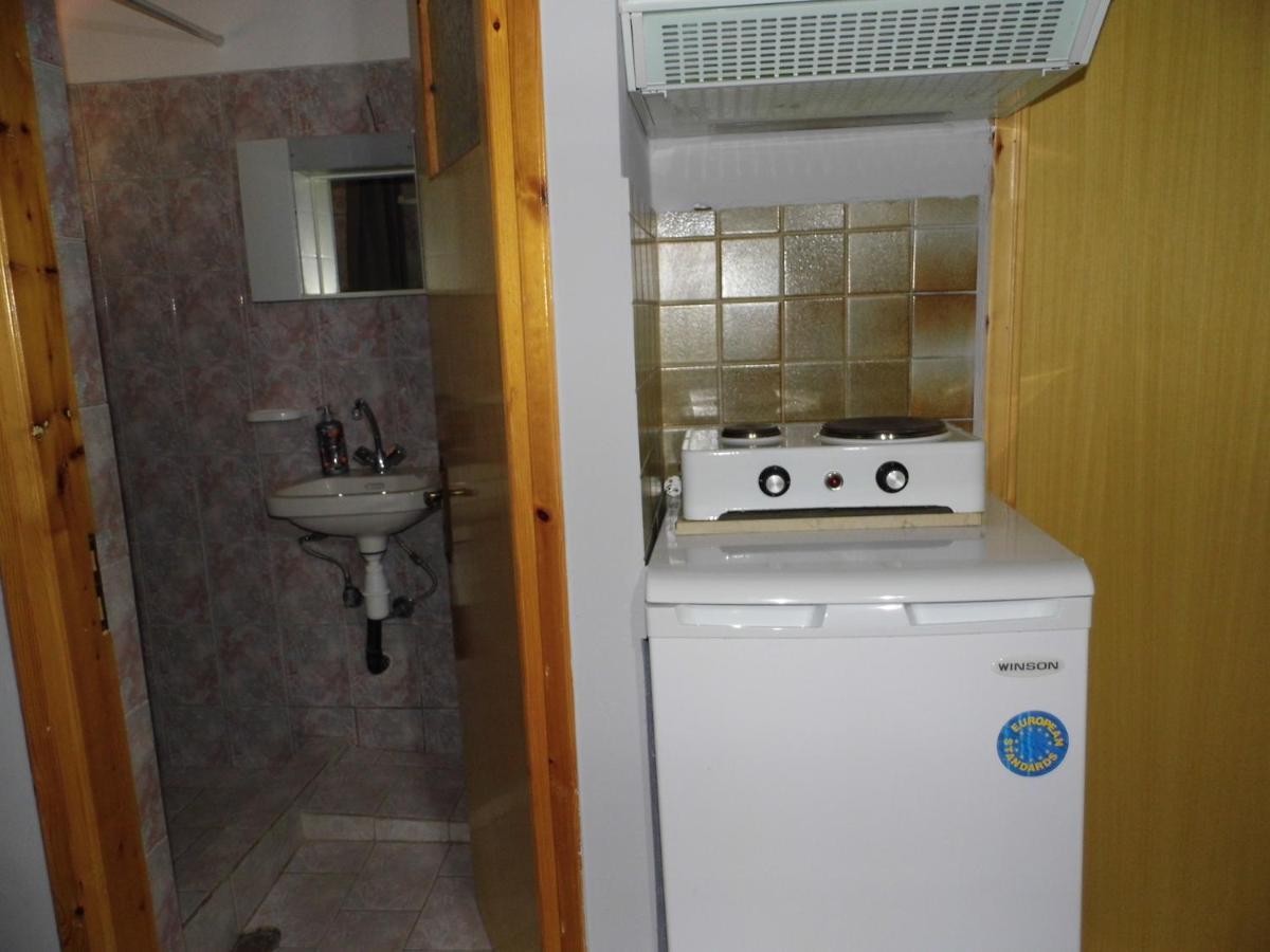 Villa Nefeli Loutsa  Bagian luar foto