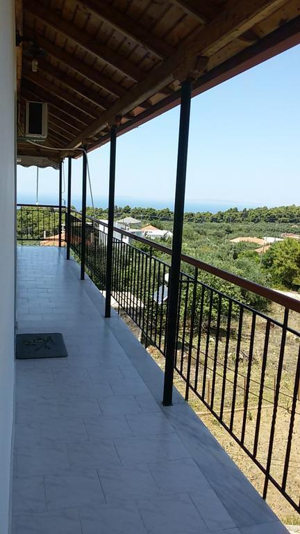 Villa Nefeli Loutsa  Bagian luar foto